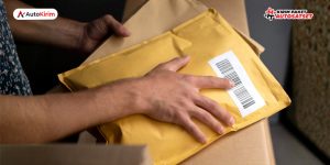 kirim barang bernilai tinggi seperti dokumen penting di ekspedisi